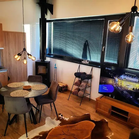 Valley Demaenovska Dolina Apartment *